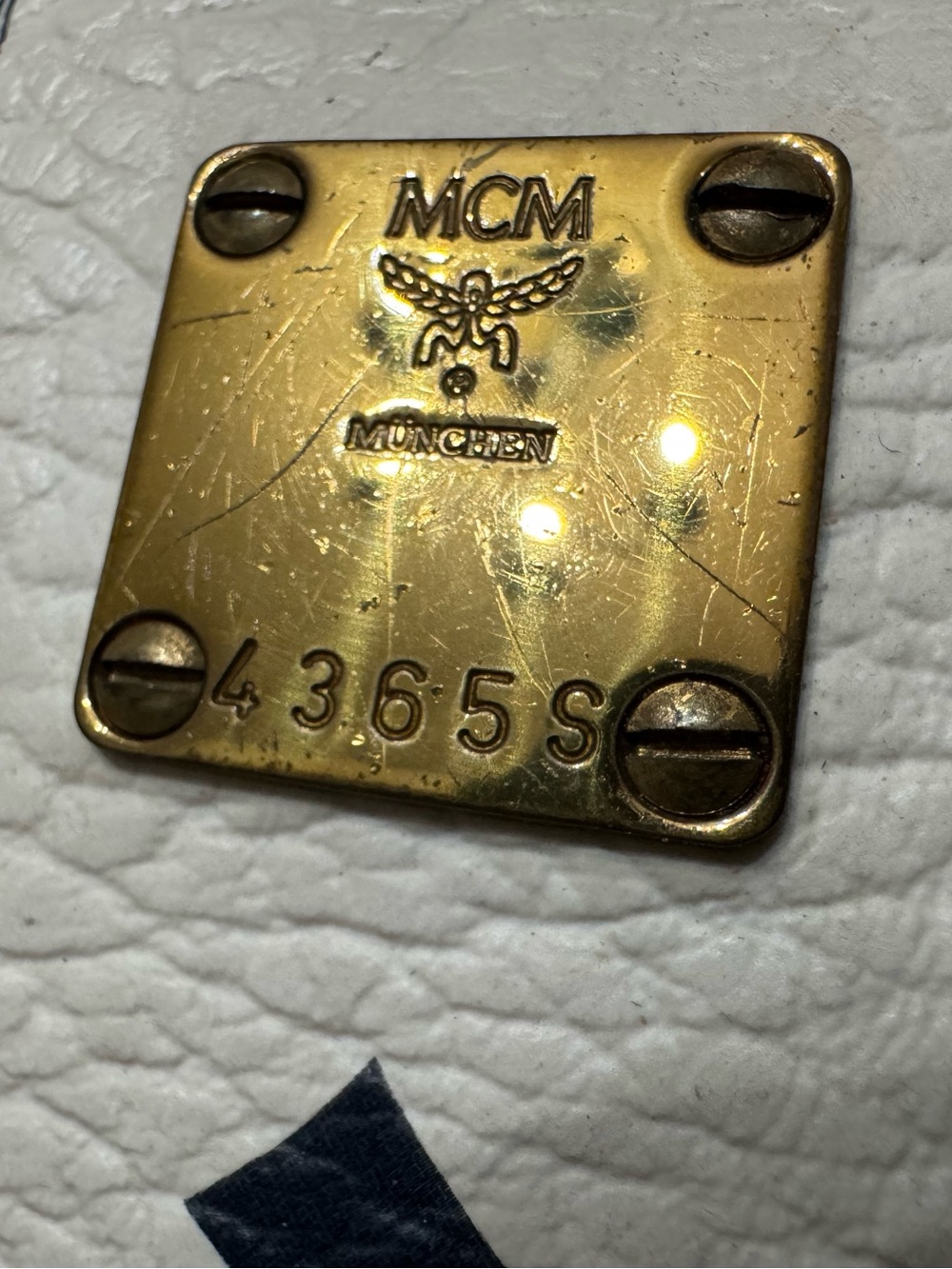 MCM White and Navy Visetos Logo Crossbody Bag - Picture 5 of 17